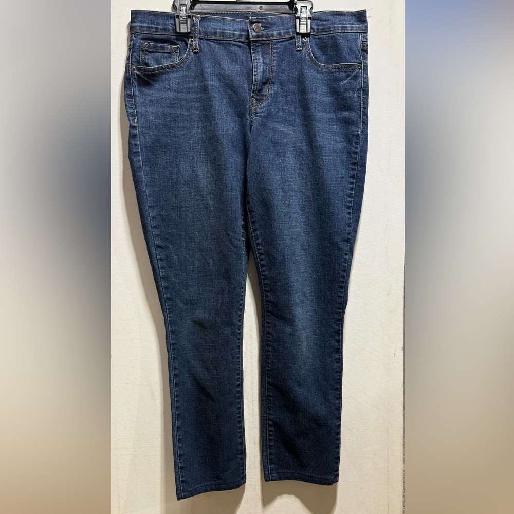 Old Navy Blue Skinny Jeans with Sleek Fit